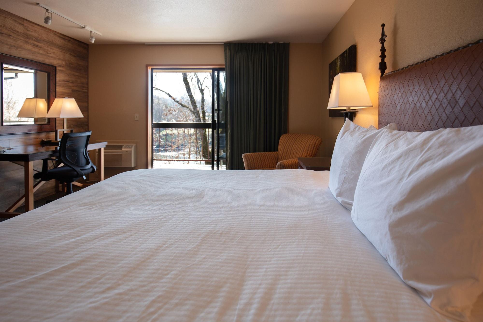 Riverside Inn Grants Pass Exterior foto