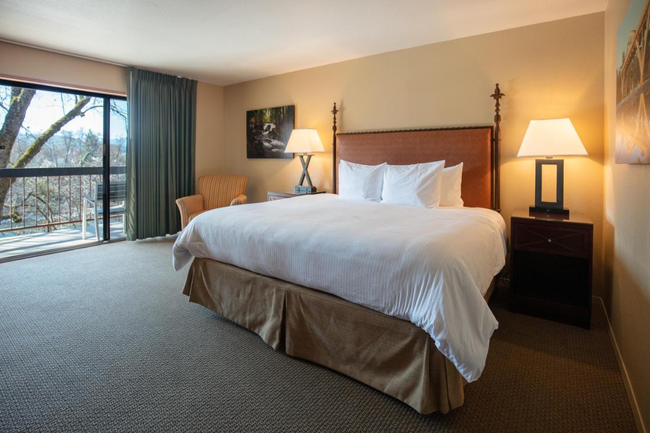Riverside Inn Grants Pass Exterior foto
