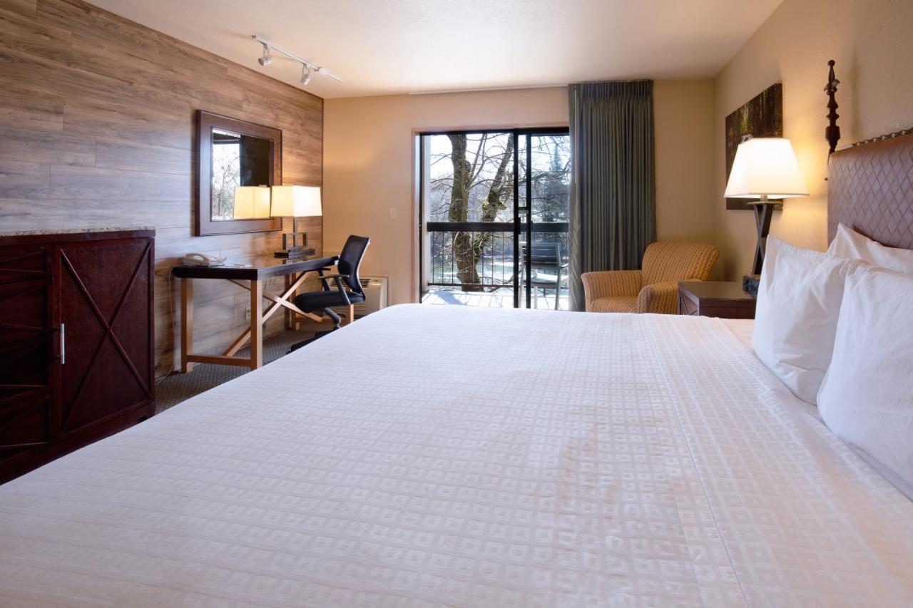 Riverside Inn Grants Pass Exterior foto